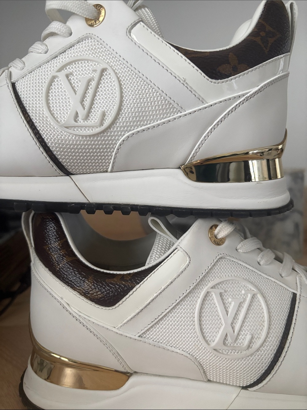 Louis Vuitton Runaway Sneakers 🔥 - Picture 15 of 15